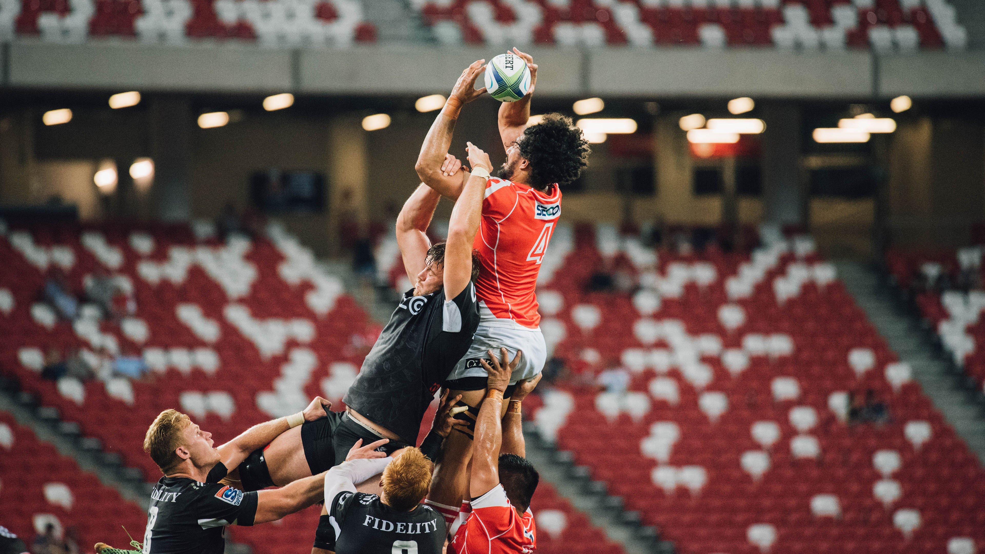 姆巴佩帽子戏法助巴黎圣日耳曼大胜里昂,法甲争冠悬念再起