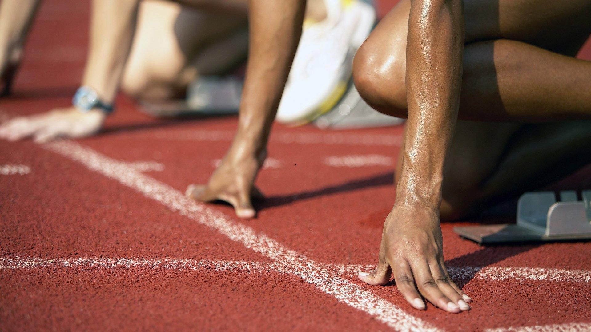 NBA季后赛激战正酣 东西部豪强争夺总决赛门票